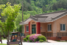 강원도 홍천 열목어마을 내면에 잘 잇다갑니다 1박2일 여행 패키지 치유 힐링 숲트래킹 싱잉볼 : 홍천농촌문화터미널