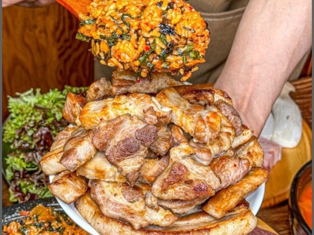 Gohyangjipgimchisamgyeopsal Hapjeongyeok店 照片 4