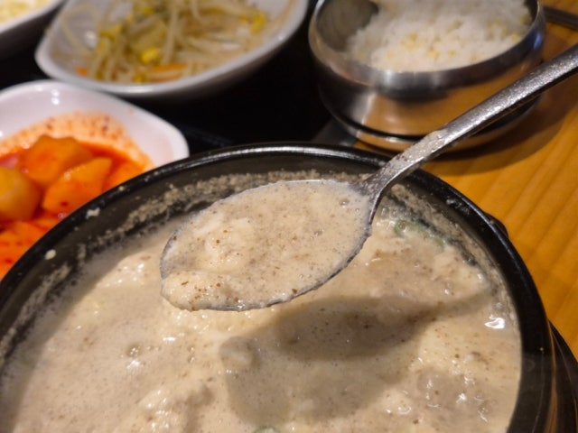 Paldeungsim Saenggogi & Sundubu 照片 5