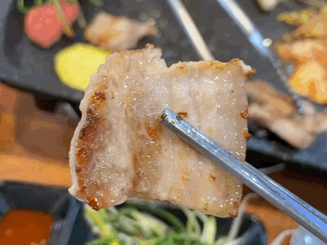 Dwaejijip Gimcheonhyeoksin店 写真 5