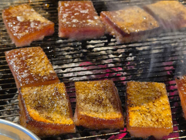 Donhwamong Sutbulgui Samgyeopsal Gasan Main Branch Photos 6