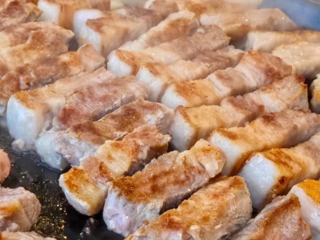 Keunsonsotttukkeongsamgyeopsal 写真 5