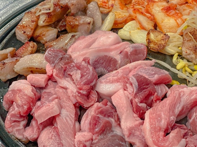 Okinedwitgogi Photos 4