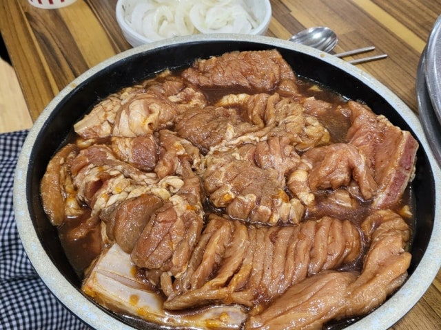 Donbangseoksutbulgalbi Photos 4