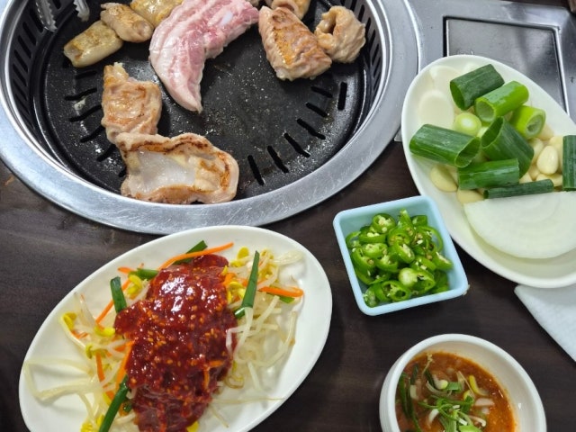 Taeyeongsaengmakchang Ajudae店 写真 6