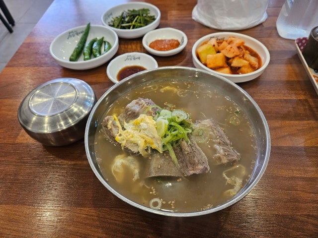 Gojipsengeujipgalbitang Gangseogucheong店 写真 5