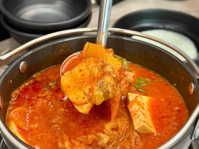 Sukseongdwaeji Songdorotdemol店 照片 6