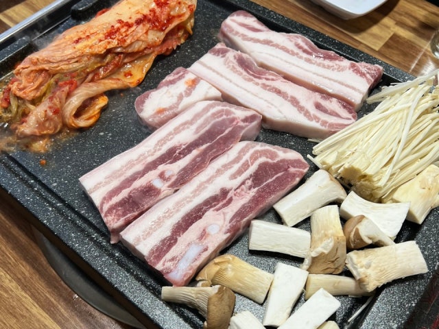 Haengbokhamyeondwaeji 照片 6