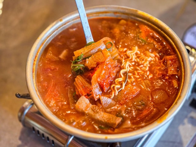 Baekyangsutbulgalbi Gangreungponam店 写真 4