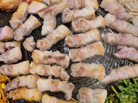 할매솥뚜껑삼겹살 대전관평점 사진 4