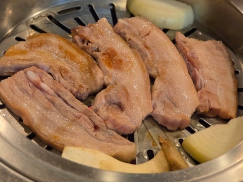 제주토종흑돼지 사진 4