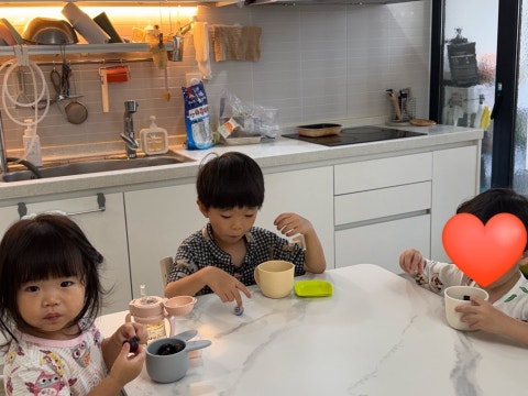 배부른돼지 사진 4