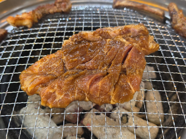 Jeongwonga Sujesutbulgalbi 照片 5