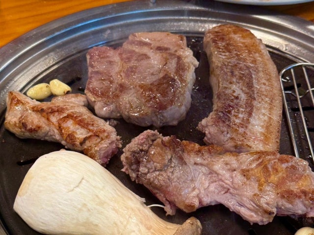 Jokojejuttongdwaeji Banghwa店 照片 6