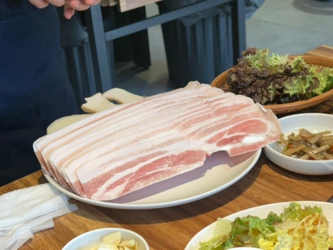 돼지식당 사진 4