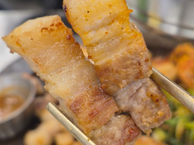 Halmaesotttukkeongsamgyeopsal Yesulhoegwan店 照片 6