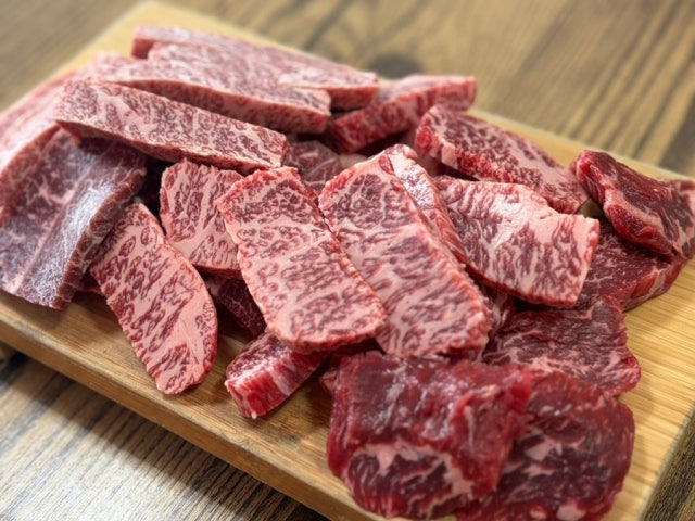 Jingogaechamnamusutbulgalbi Photos 4