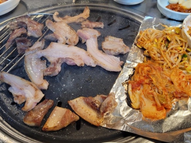 Gimhaedwitgogisaengsamgyeopsal 写真 4