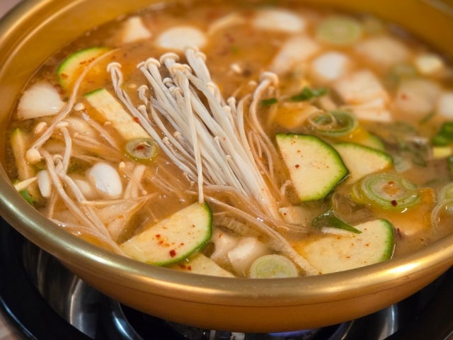 Yangjigolsutbulgalbi Yangjeong Branch Photos 4