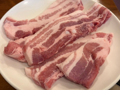 한돈부추김치생삼겹살 사진 4