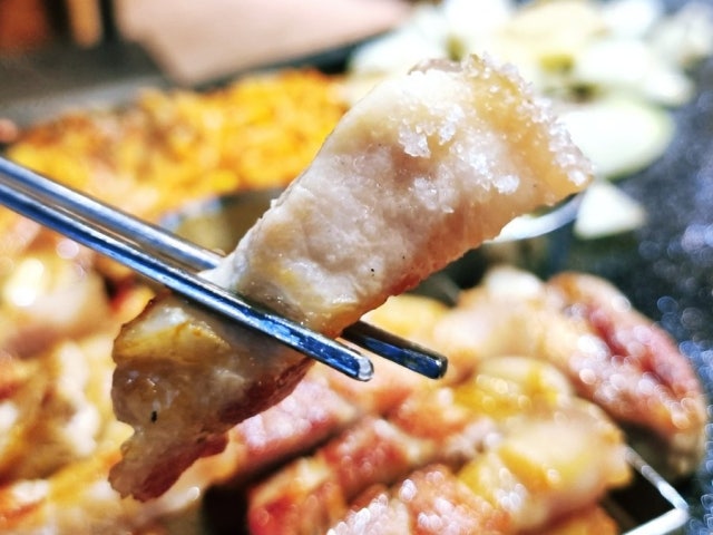 Hanamdwaejijip Incheonsongdosenteureolpakeu店 照片 5