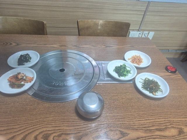 Kkuldwaejihansang 写真 5