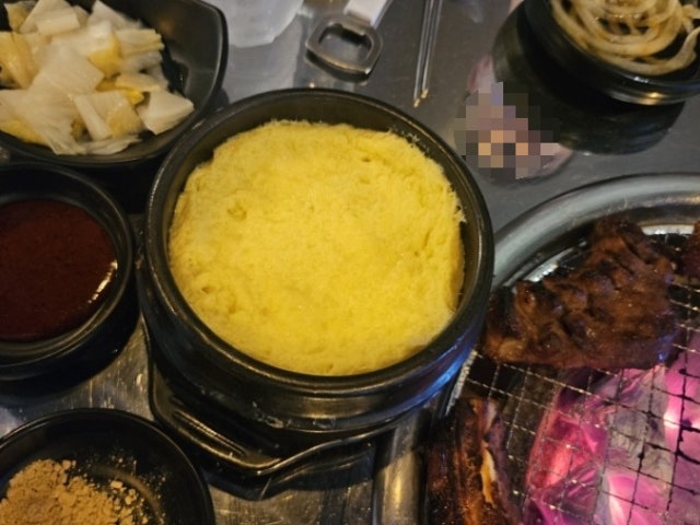 Rokgalbi Sindaebangsamgeori店 写真 6