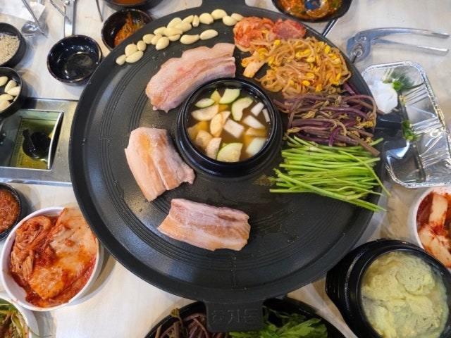 Hyojadongsotttukkeong Cheonandujeong店 写真 6