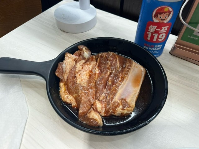 Myeongryunjinsagalbi Suwoningye店 照片 5