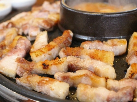 엉터리생고기 무한리필 홍대점 사진 4