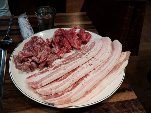 Meokjasamgyeopsal 照片 4