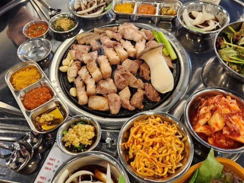 명성고깃집 진영점 사진 2