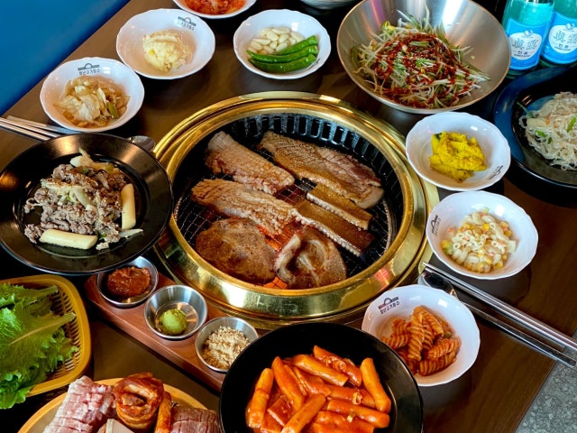 Cheongnyeongogijangsu Gangreungnoam Branch Galbisal (Beef Rib Fingers) 2
