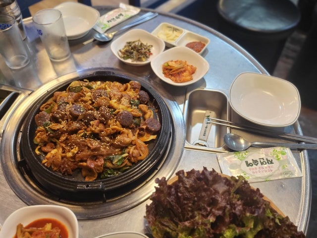 Wangsiprigopchangbudaejjigae 照片 6
