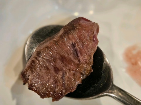 중독뒷고기정육점빵 속초점 사진 4