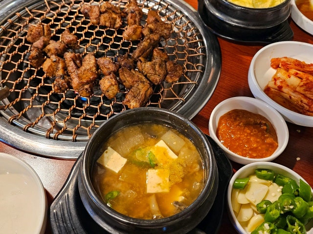 Eomjigalbinaengmyeon Photos 5