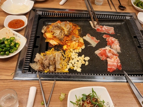 삼겹파티 영선점 사진 4