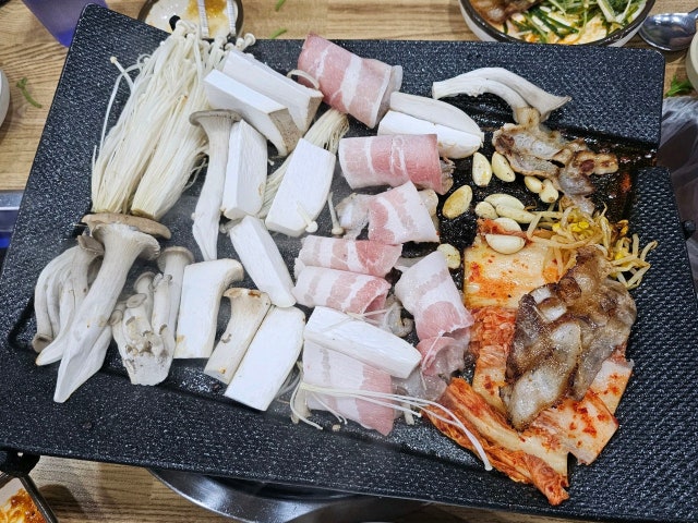 Atssadaepaesamgyeopsal Sanseong店 写真 6