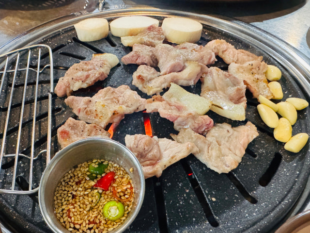 Gimhaedwittong&samgyeop Photos 6
