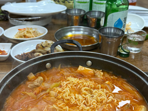 통돼지두루치기 천안본점 사진 4