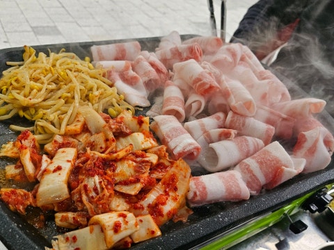 돈돼지왕소금구이 사진 4