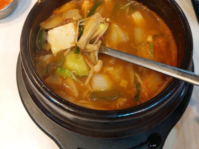 Myeongryunjinsagalbi Seoulgaebong店 照片 6
