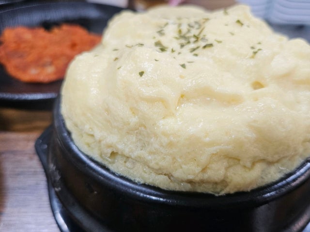 Samgyeopsaljungdok Photos 6