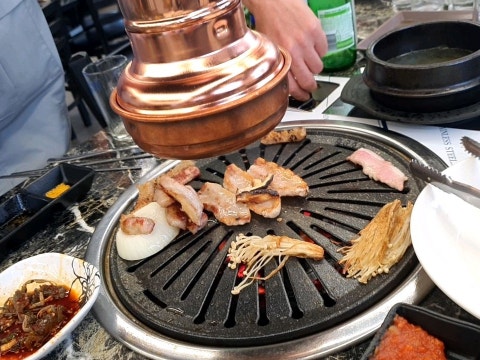 돼지우리 사진 4