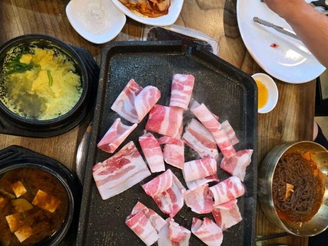 Heungbunedaepaesamgyeopsal Photos 4