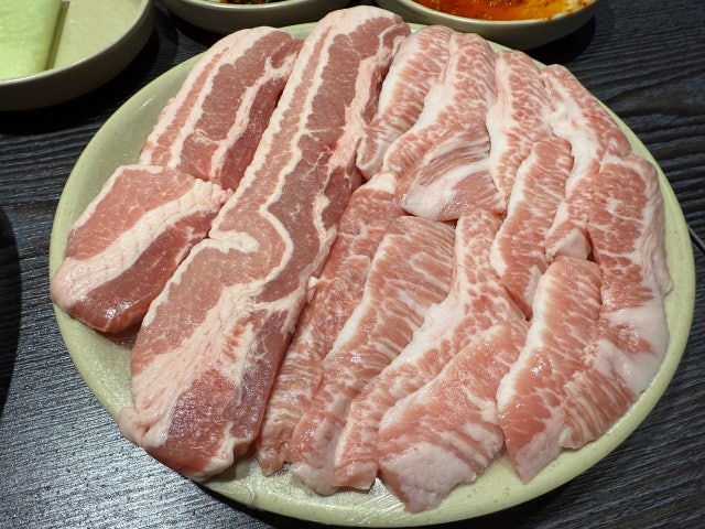 Donurijeongyuksikdang Balsan 本店 写真 4