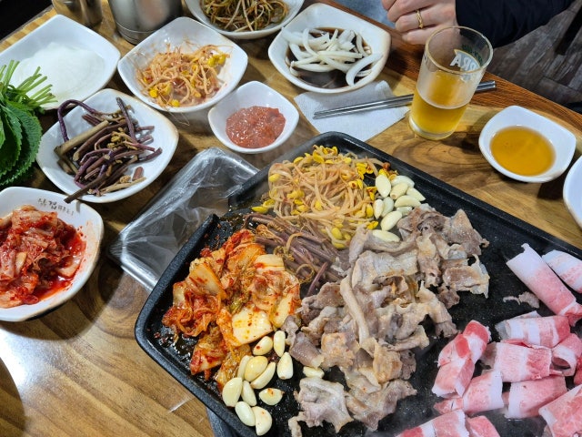 Samgyeoppati Oncheon店 照片 4