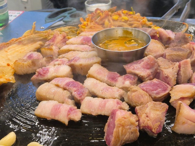 Halmaesotttukkeongsamgyeopsal Dongtanyeongcheon店 照片 6