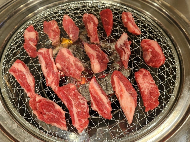 Yeongsamineujeongsogalbi Eungam店 写真 5