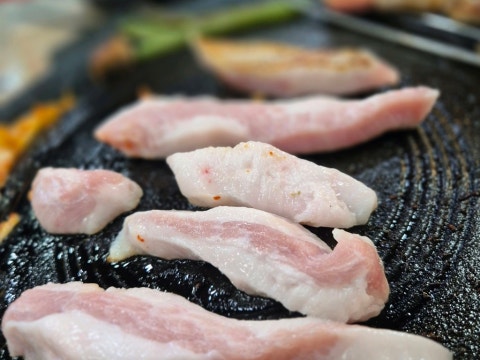 솥뚜껑 삼겹 포차 사진 4